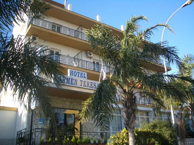 Hotel Carmen Teresa トレモリノス エクステリア 写真