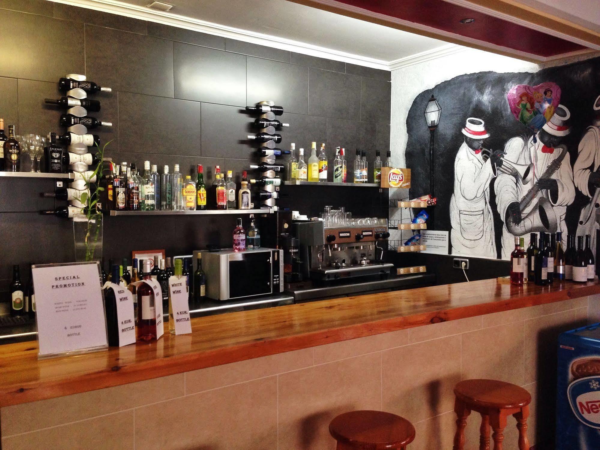 Hotel Carmen Teresa トレモリノス エクステリア 写真