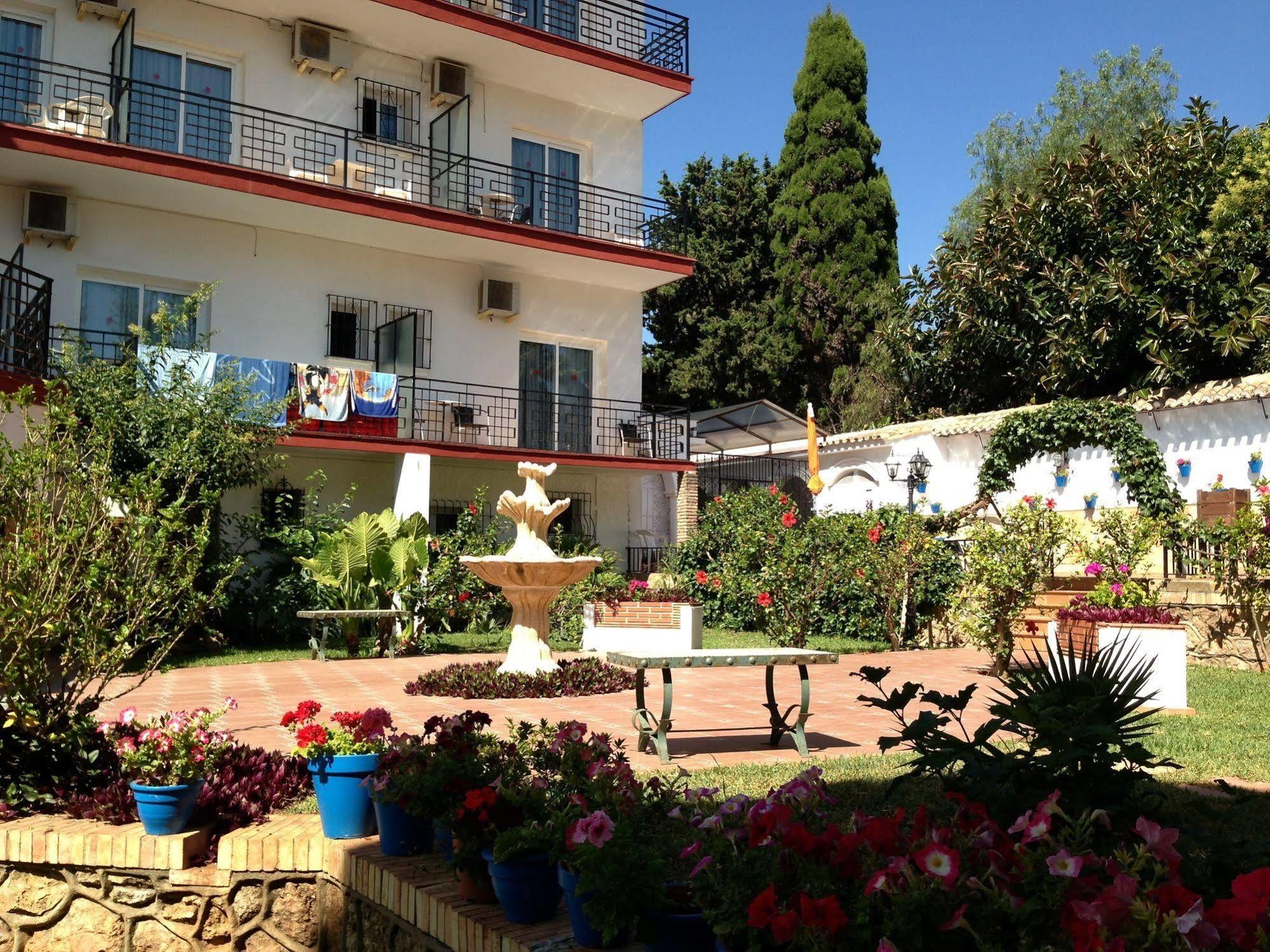 Hotel Carmen Teresa トレモリノス エクステリア 写真