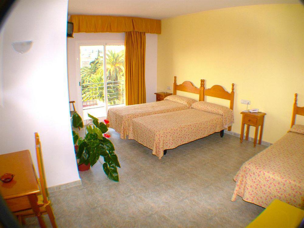 Hotel Carmen Teresa トレモリノス エクステリア 写真